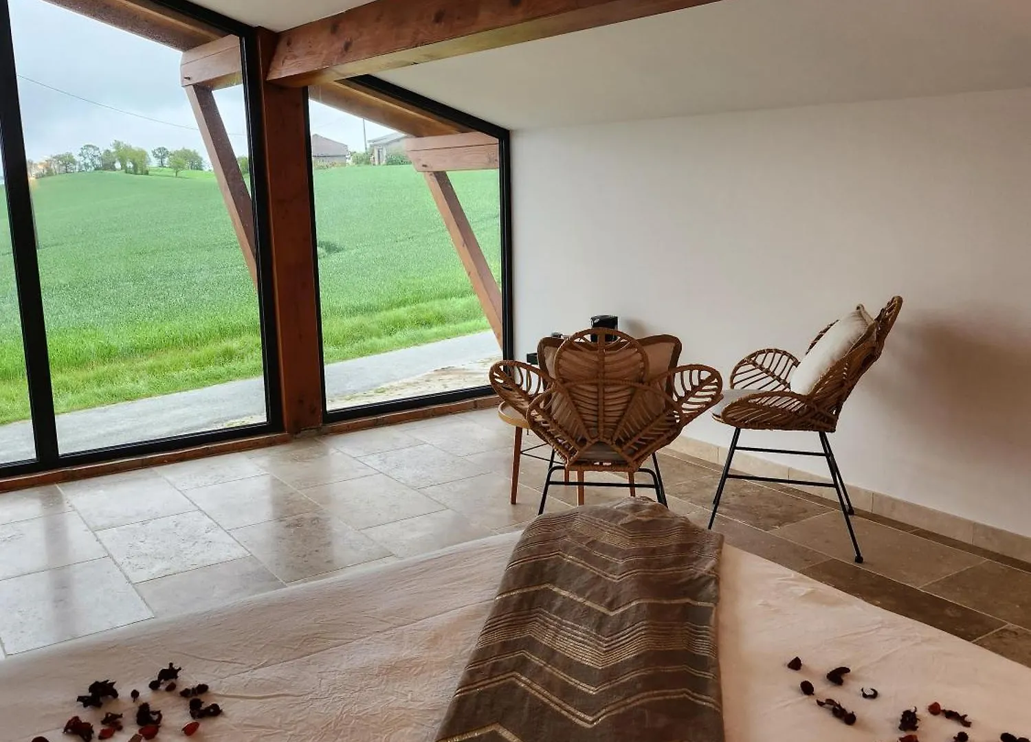 Holiday home Gite Les Hauts D'En Perrin Maurens  France