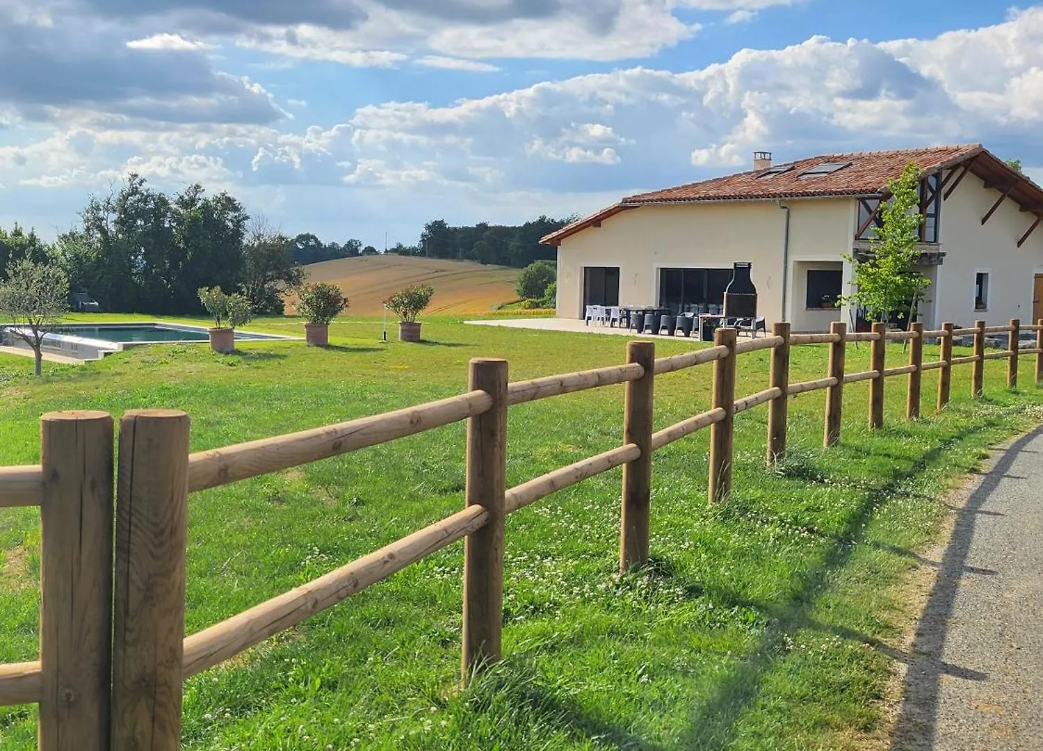 Gite Les Hauts D'En Perrin Maurens  Maurens (Gers)